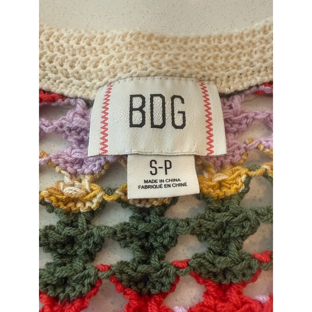 BDG Urban Outfitters Crochet Sweater Vest Multicolor Strip Cropped Womens  Small